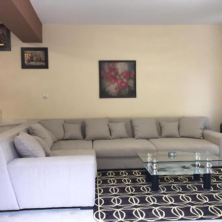 Αρχοντικό Κίρφυς Aparthotel Desfina Εξωτερικό φωτογραφία