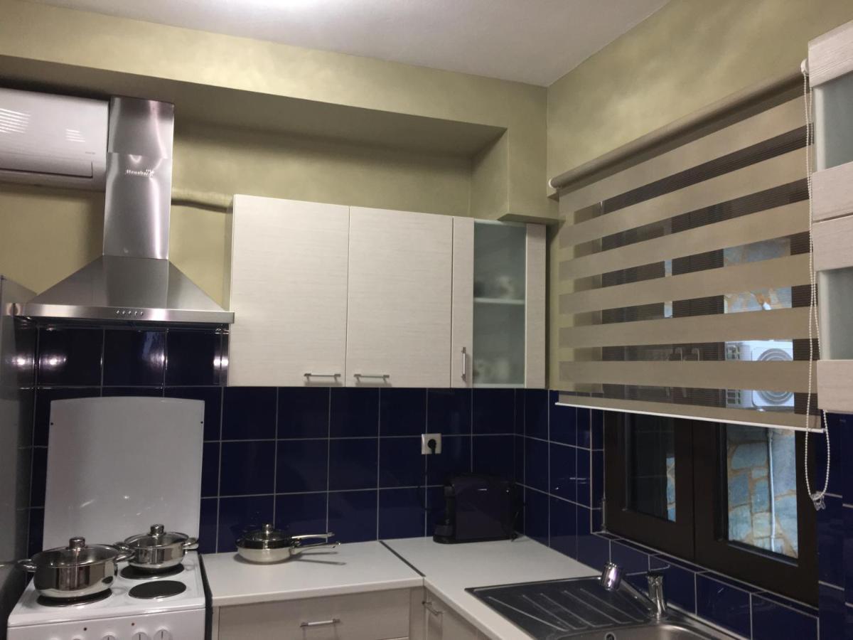 Αρχοντικό Κίρφυς Aparthotel Desfina Εξωτερικό φωτογραφία