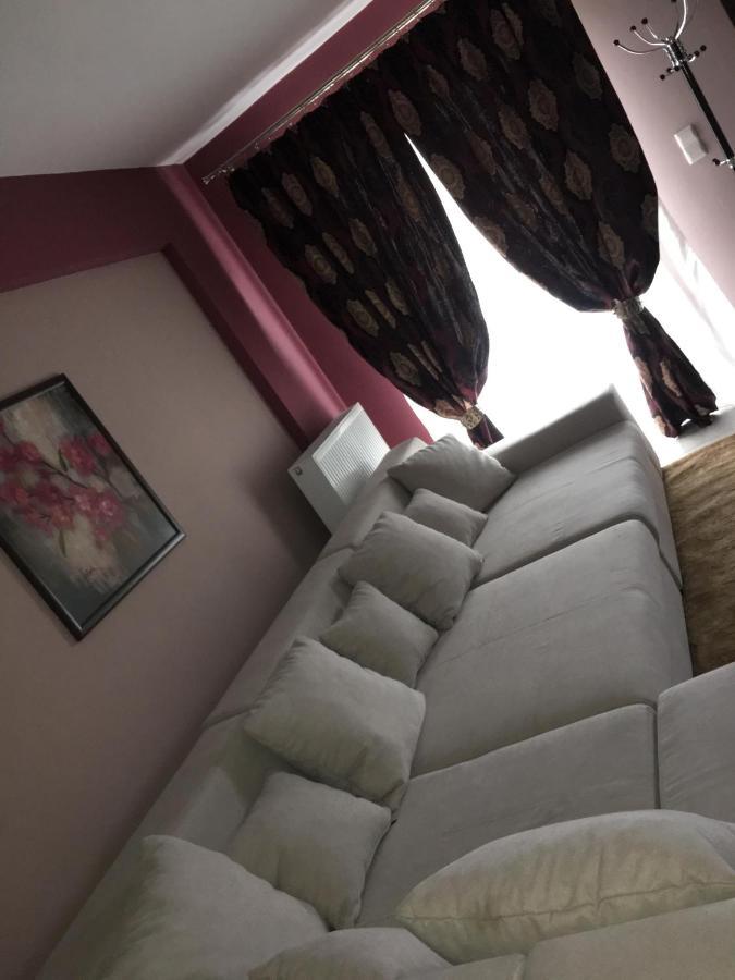 Αρχοντικό Κίρφυς Aparthotel Desfina Εξωτερικό φωτογραφία
