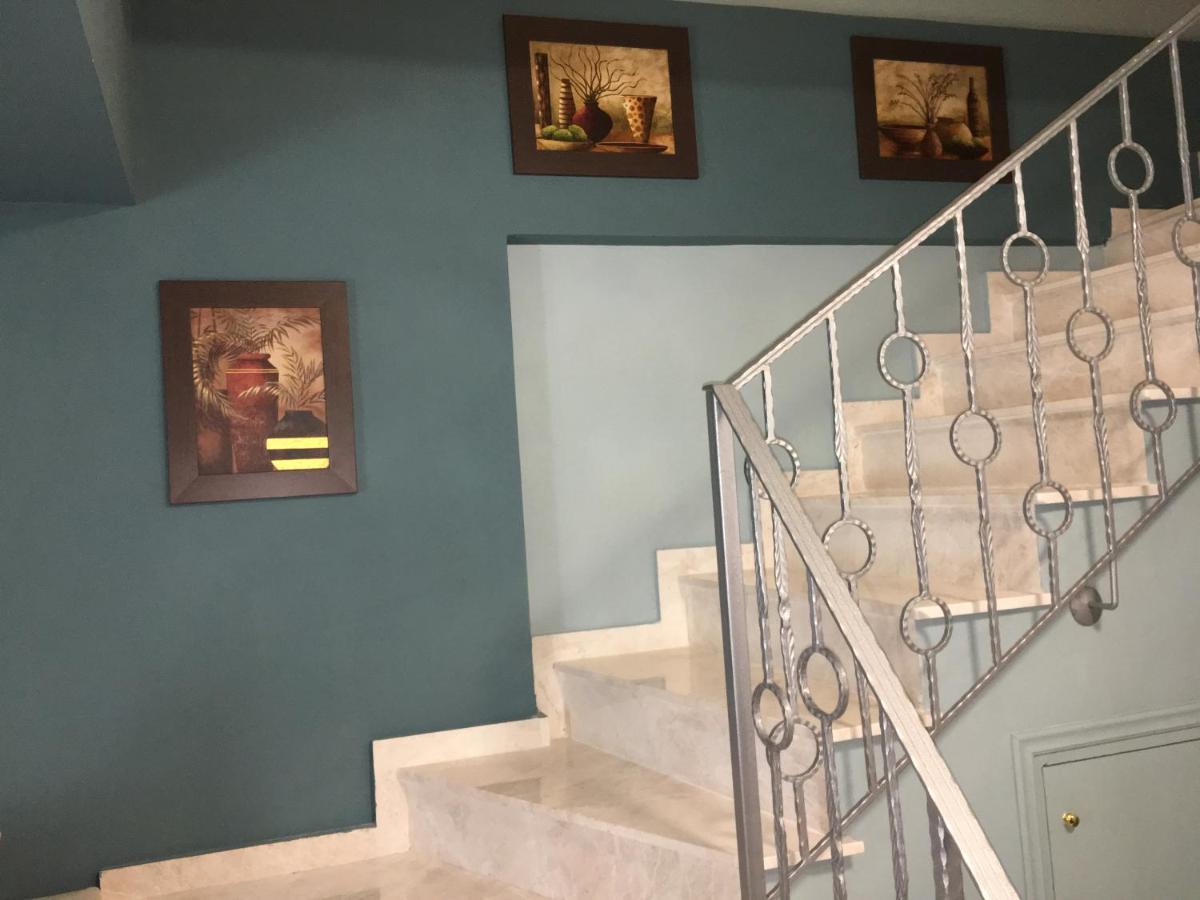 Αρχοντικό Κίρφυς Aparthotel Desfina Εξωτερικό φωτογραφία